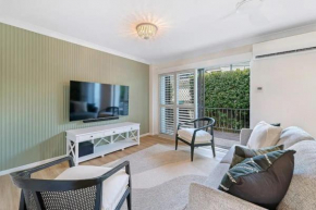 Budds Villa 2 By Khove Surfers Paradise